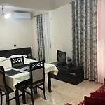 Maison Centre شكودر