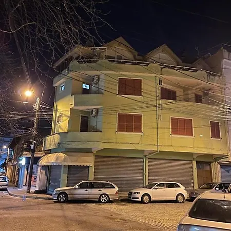 Maison Centre *