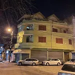 Maison Centre *