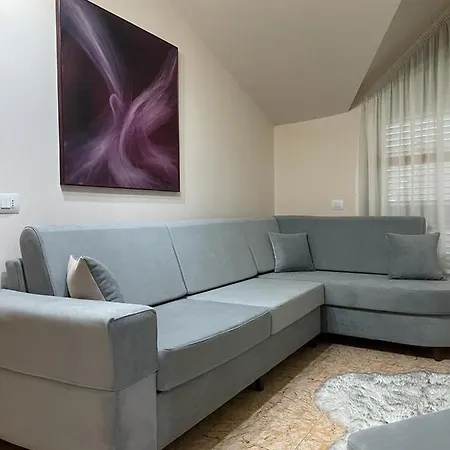 Maison Centre * شكودر