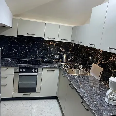 Maison Centre Shkodër