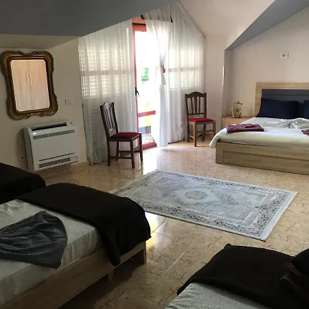 Maison Centre Apartment Shkodra